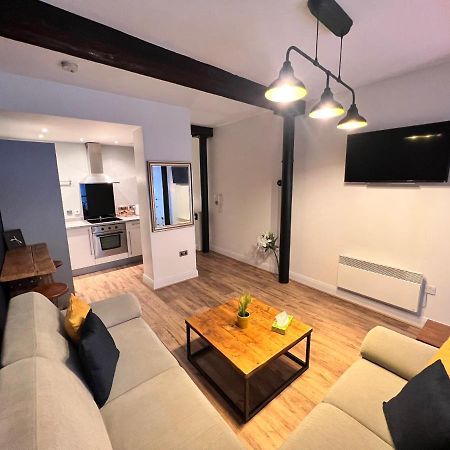 Stunning Liverpool City Center Apartment Экстерьер фото